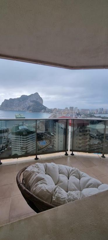 Esmeralda Suites Sunrise Con Piscina Calp Exterior foto