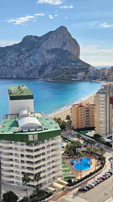 Esmeralda Suites Sunrise Con Piscina Calp Exterior foto