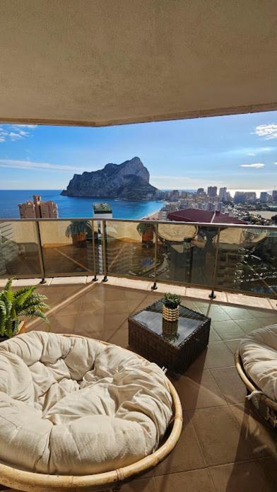 Esmeralda Suites Sunrise Con Piscina Calp Exterior foto